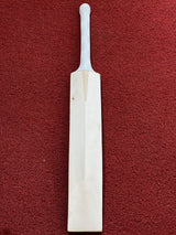English Willow Rubber Cork Bat for Long Sixes
