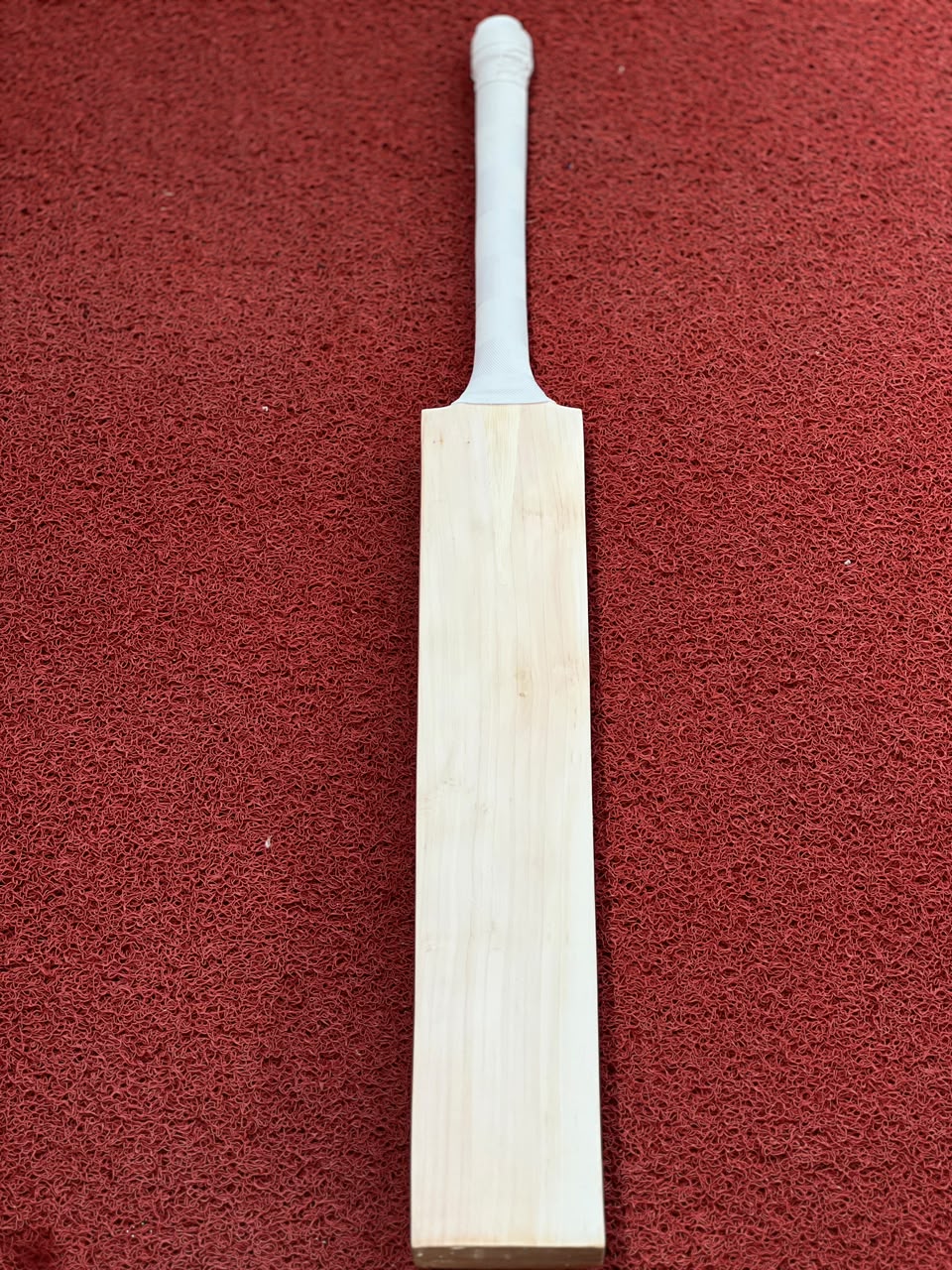 English Willow Rubber Cork Bat for Long Sixes