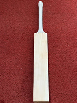 English Willow Rubber Cork Bat for Long Sixes